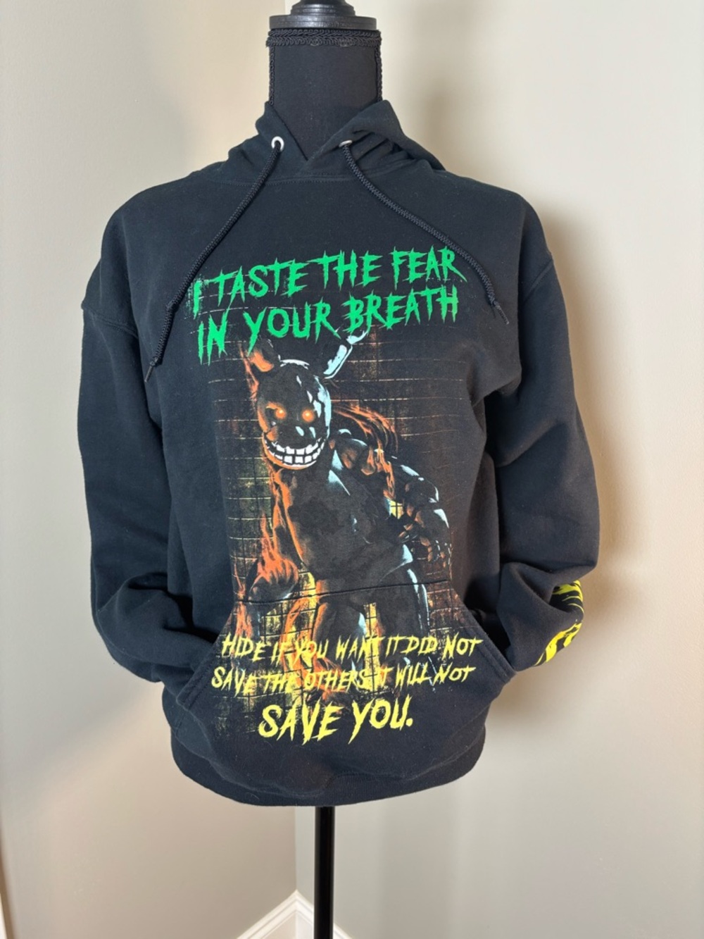 Five Nights at Freddys Black Graphic Horror Hoodie - I Taste The Fear